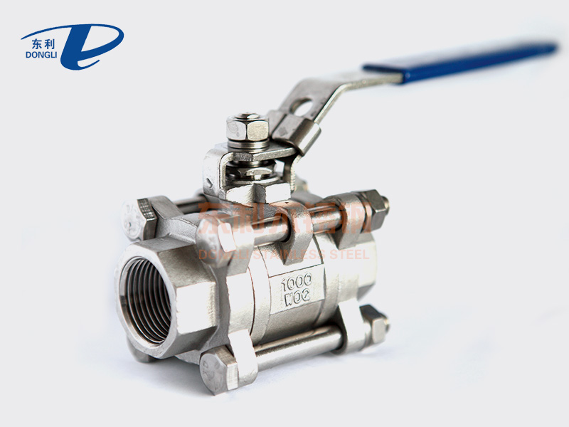 Three-piece ball valve