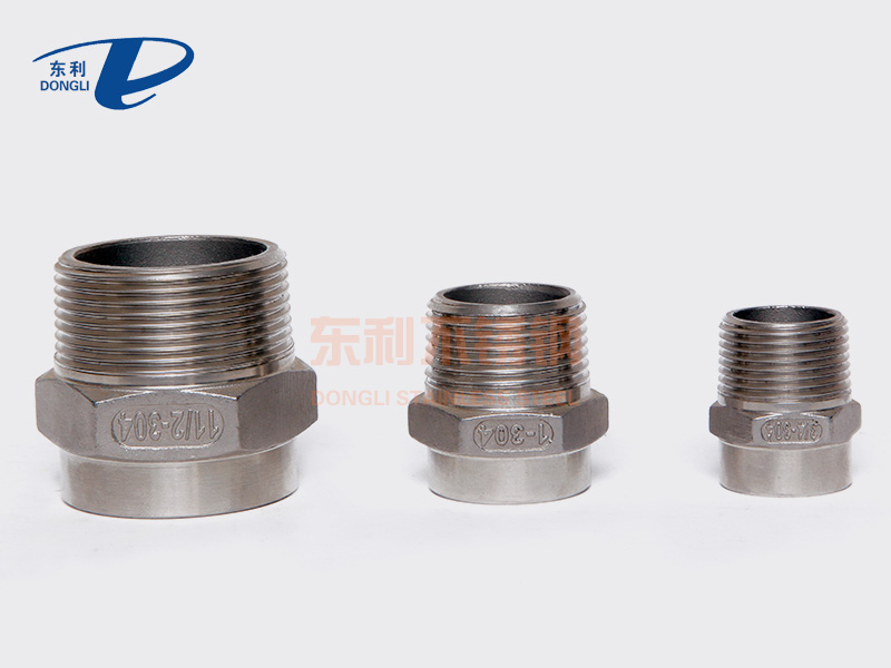 Pipe fitting in stainless steel