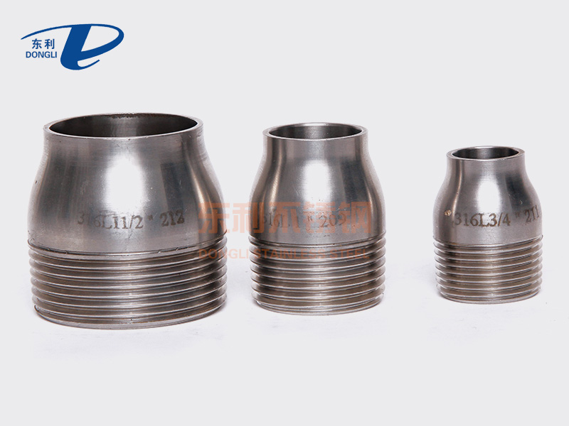 Pipe fitting in stainless steel